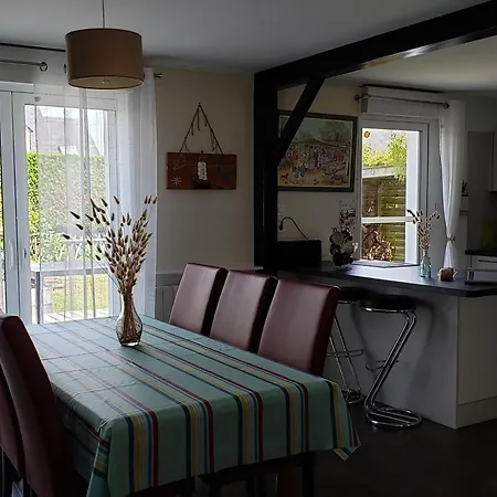 Maison Cosy A Guerande, Proche Cite Medievale, Avec Jardin, Terrasse, Fibre Et Cinema. - Fr-1-306-970 Guérande